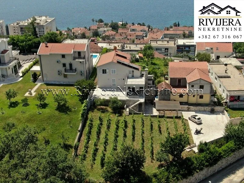 Prodaja, kuća, 204m², Savina, Herceg Novi