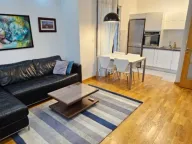 Izdavanje, jednosoban stan, 53m², City Kvart, Podgorica - image 1