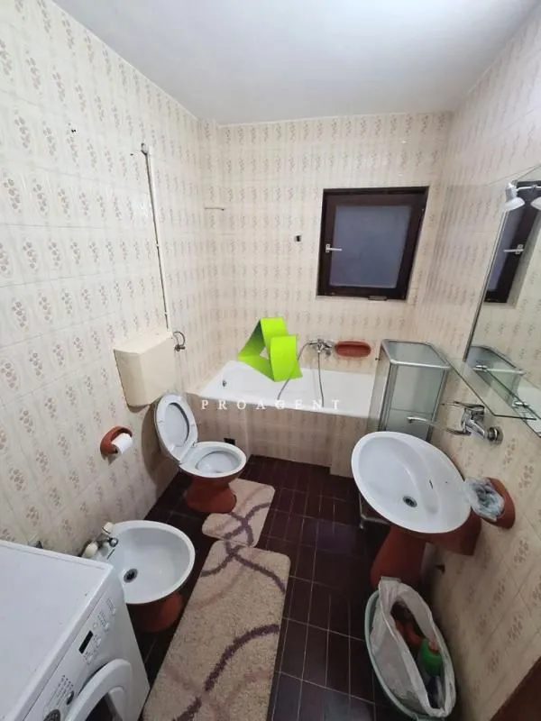 Rent, four bedroom apartment, 120m², Pantelej, Niš