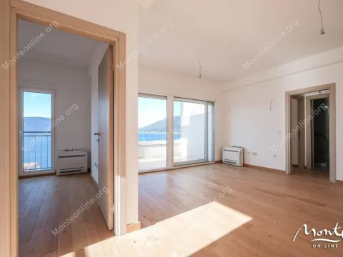 Prodaja, dvosoban stan, 66m², Tivat, Crna Gora - image 16