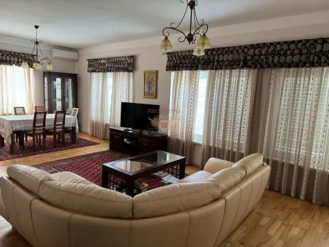 Sale, house, 225m², Herceg Novi, Crna Gora