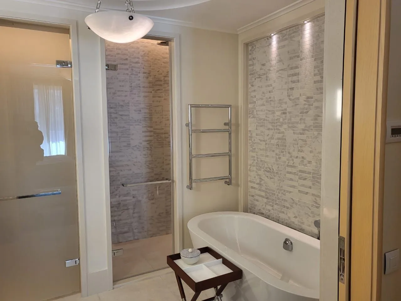 Prodaja, jednosoban stan, 88m², Tivat, Crna Gora