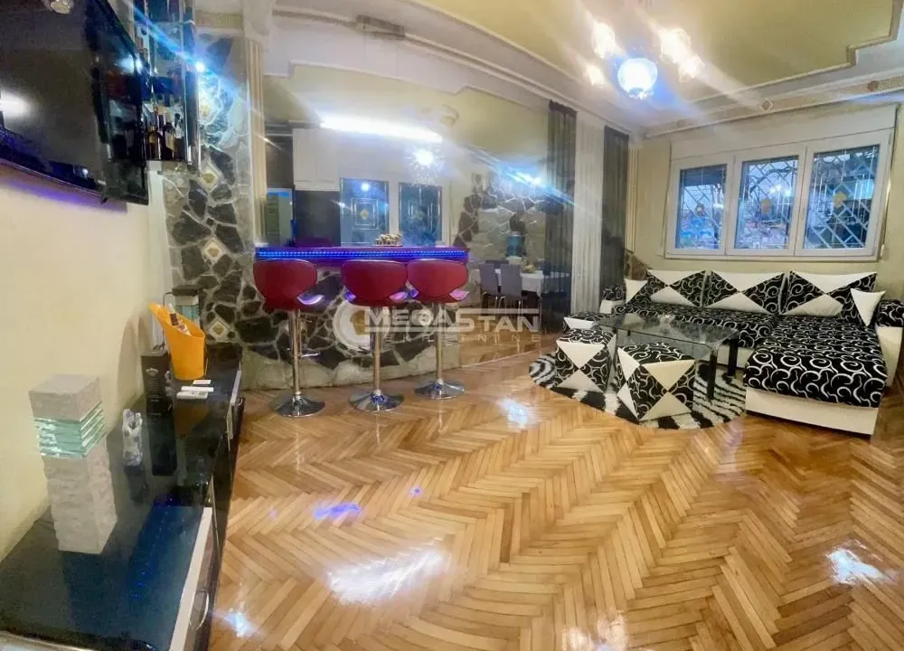 Prodaja, dvosoban stan, 57m², Karaburma, Palilula Sve Podlokacije