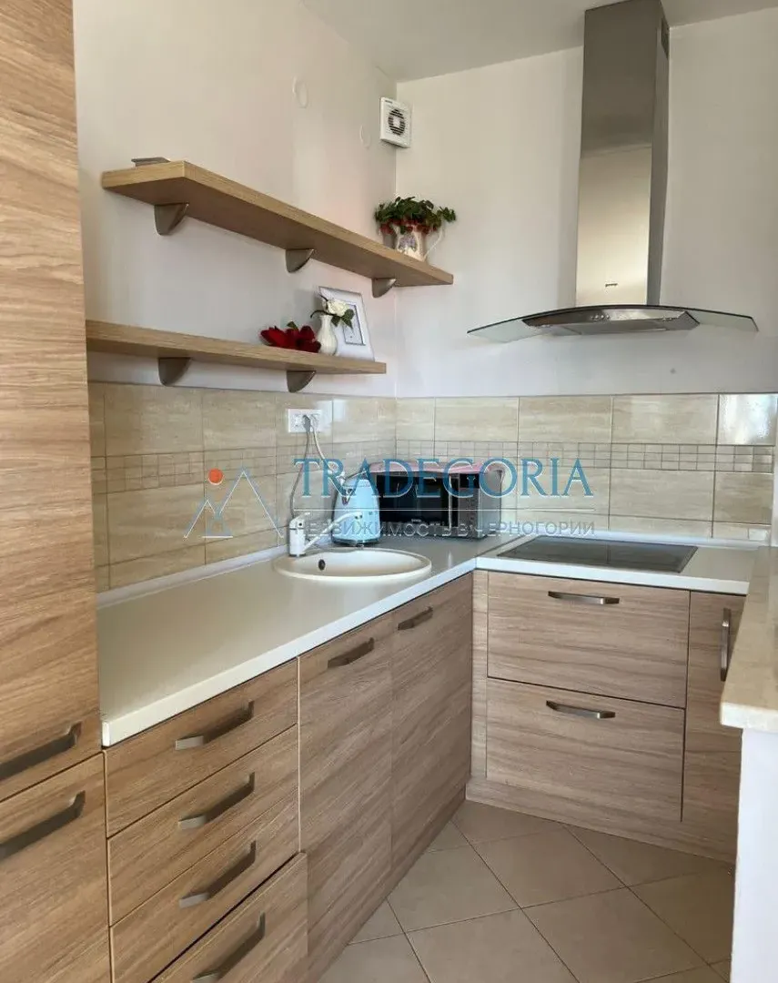 Prodaja, dvosoban stan, 75m², Budva, Crna Gora