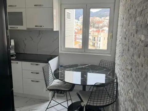 Sale, two bedroom apartment, 78m², Lazi, Budva - image 2