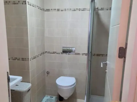 Izdavanje, dvosoban stan, 61m², Južni Bulevar, Vračar Sve Podlokacije - image 10