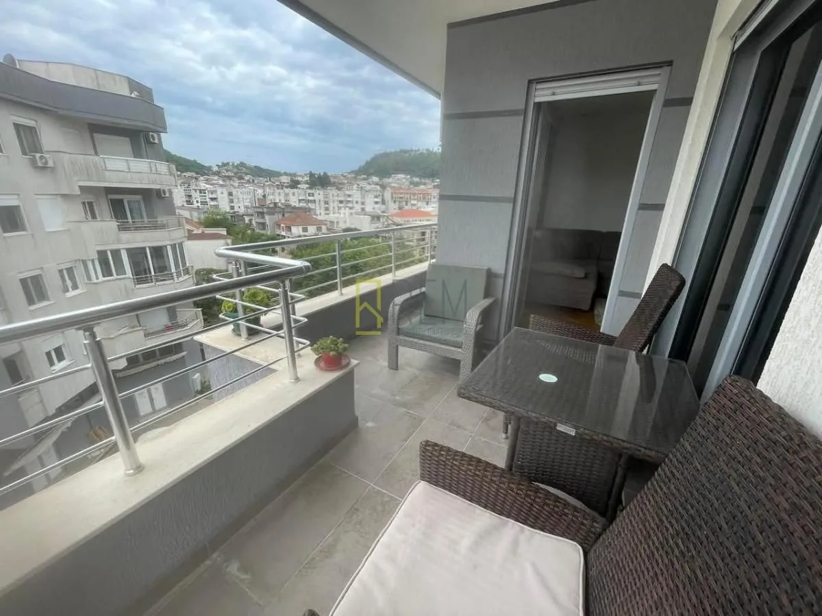 Prodaja, dvosoban stan, 70m², Ulcinj, Crna Gora