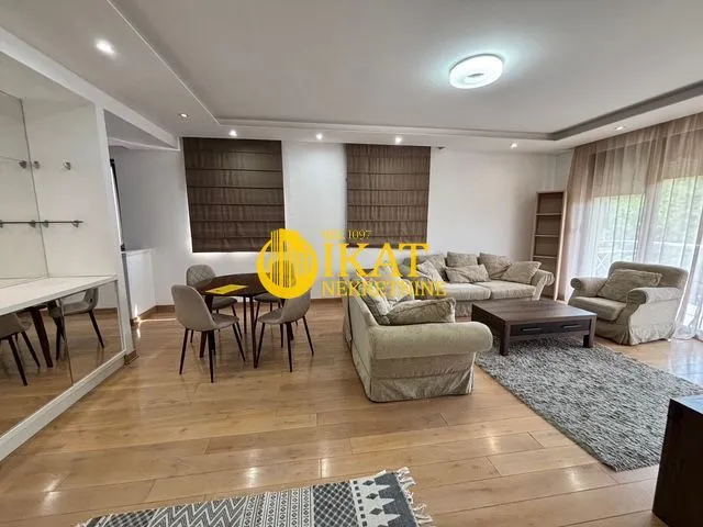 Izdavanje, trosoban stan, 114m², Savski Venac, Beograd