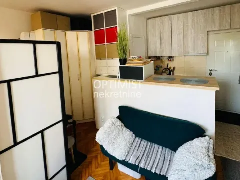 Prodaja, stan, 21m², Čukarica, Beograd - image 10