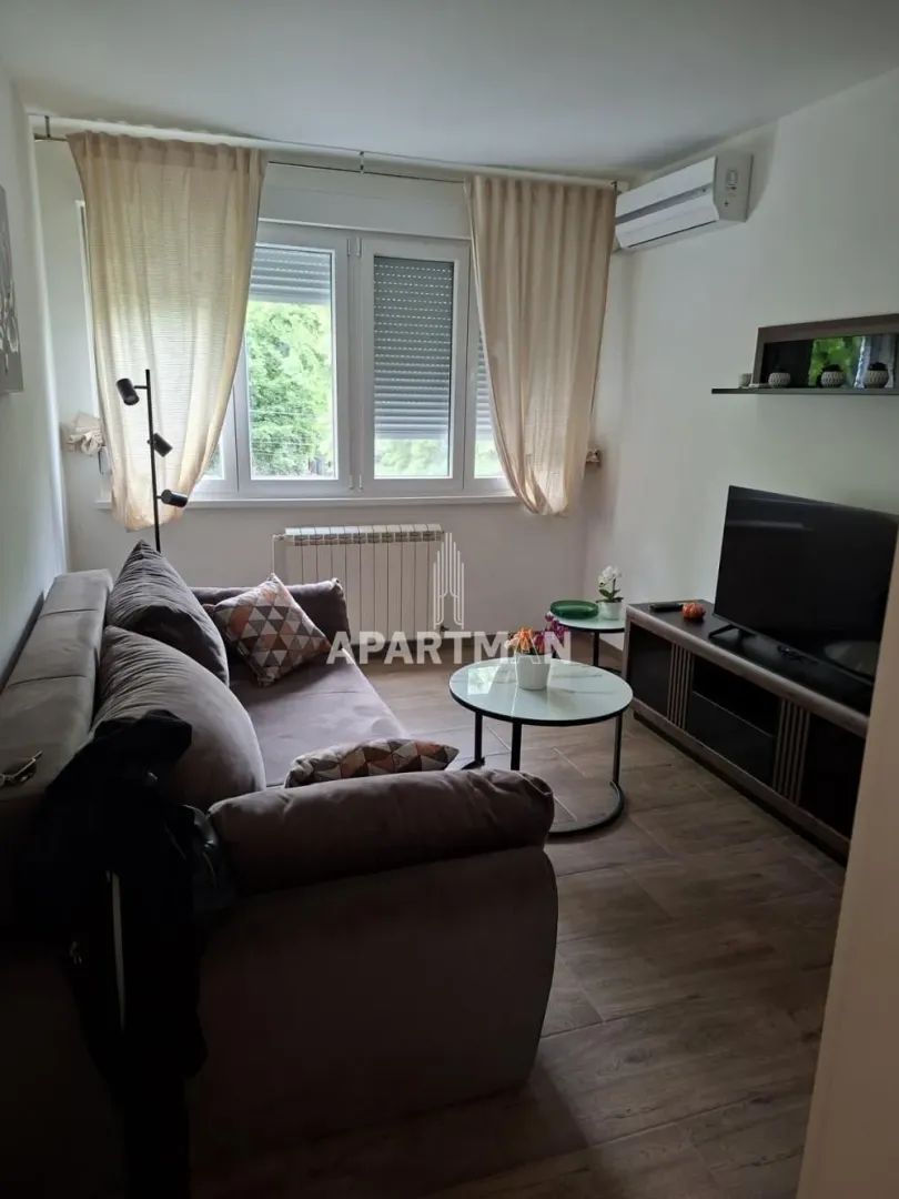 Rent, one bedroom apartment, 31m², Banovo Brdo, Beograd