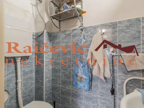 Prodaja, trosoban stan, 85m², Zemun Gornji Grad, Zemun Sve Podlokacije - image 17