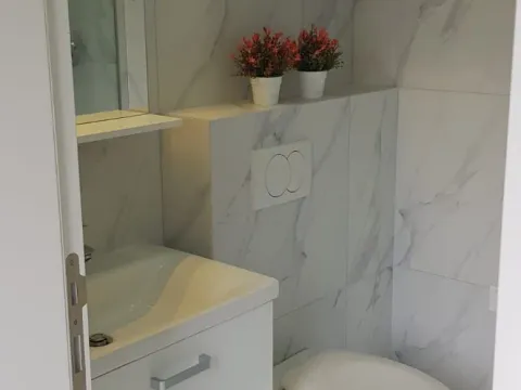 Izdavanje, jednosoban stan, 57m², Bečići, Budva - image 6