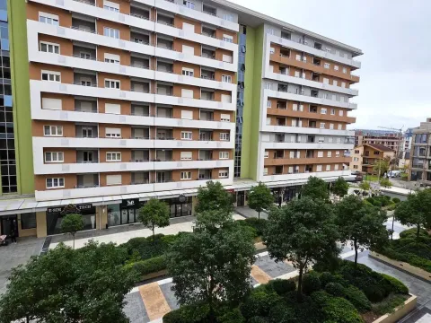 Izdavanje, stan, 50m², Central Point, Podgorica - image 7