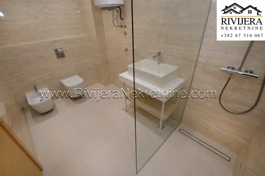 Prodaja, dvosoban stan, 100m², Igalo, Herceg Novi