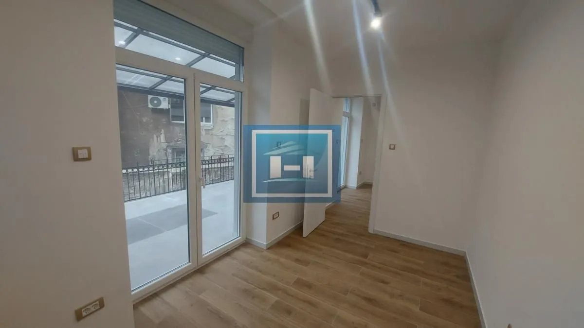 Rent, two bedroom apartment, 80m², Zeleni Venac, Beograd