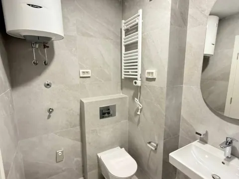 Prodaja, dvosoban stan, 72m², Central Point, Podgorica - image 11