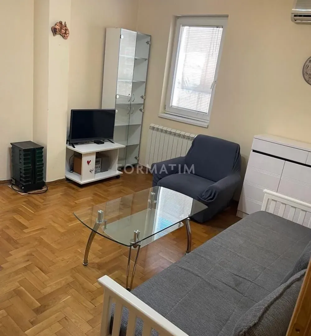 Rent, two bedroom apartment, 50m², Voždovac Sve Podlokacije, Beograd