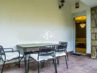 Izdavanje, trosoban stan, 120m2, Dedinje, Beograd