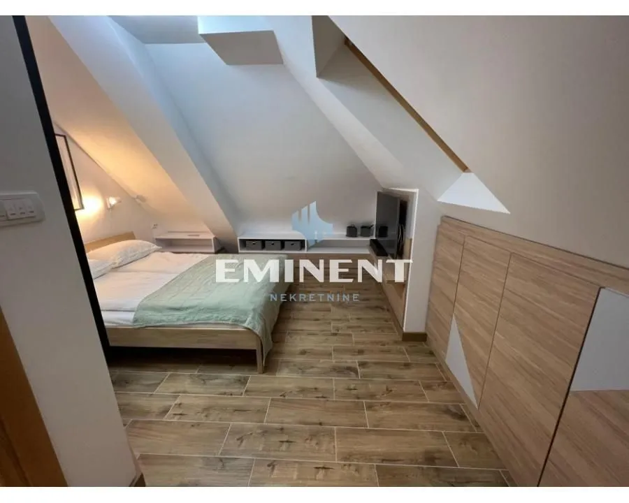 Prodaja, trosoban stan, 59m², Centar, Zlatibor