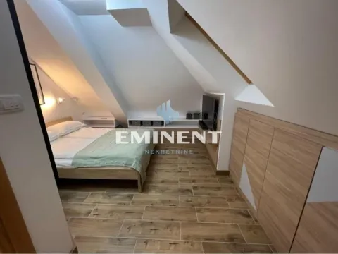 Prodaja, trosoban stan, 59m², Centar, Zlatibor - image 13