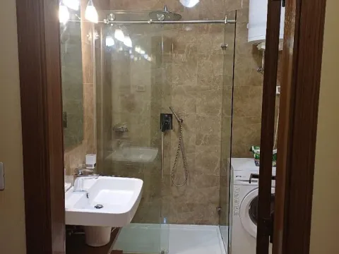 Izdavanje, dvosoban stan, 75m², Donja Gorica, Podgorica - image 11