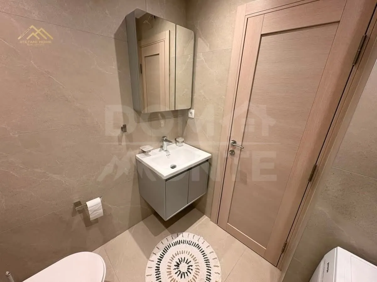 Rent, one bedroom apartment, 46m², Tivat, Crna Gora