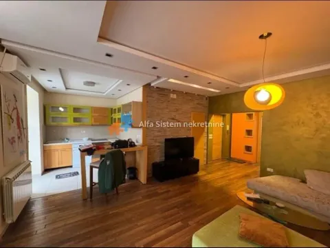 Rent, two bedroom apartment, 63m², Kalenić Pijaca, Vračar Sve Podlokacije - image 3