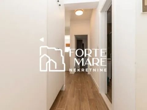 Sale, one bedroom apartment, 50m², Đenovići, Herceg Novi - image 11