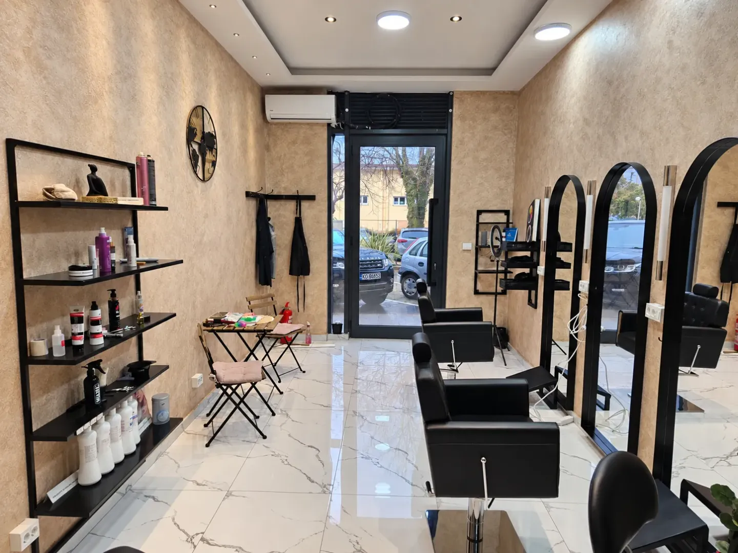Rent, office space, 23m², Ljubović, Podgorica
