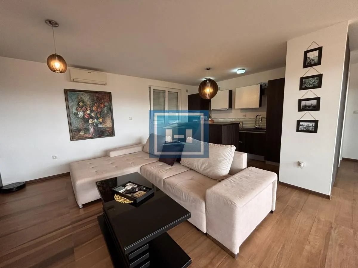 Prodaja, kuća, 220m², Đurđevo brdo, Jagodina