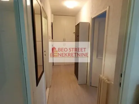 Izdavanje, trosoban stan, 60m², Farmaceutski Fakultet, Voždovac Sve Podlokacije - image 14