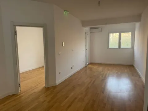 Sale, one bedroom apartment, 46m², Centar, Bar - image 1