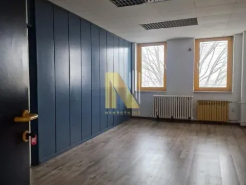 Rent, office space, 2158m², Klisa, Novi Sad Sve Podlokacije - image 10