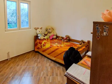 Prodaja, kuća, 83m², Donja Gorica, Podgorica - image 2