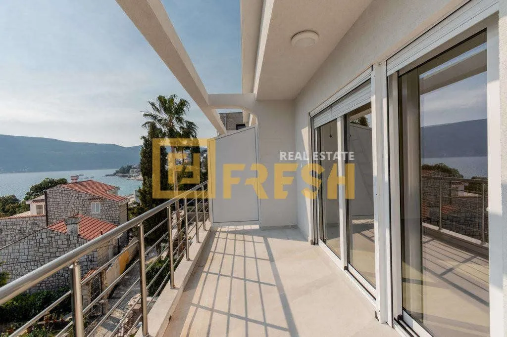 Prodaja, kuća, 200m², Herceg Novi, Crna Gora