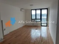 Izdavanje, dvosoban stan, 59m², Savski Venac, Beograd - image 13