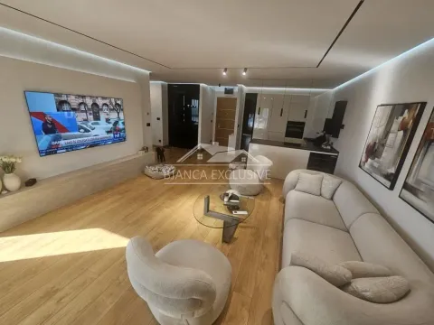 Stan in Novi Beograd Blok 65