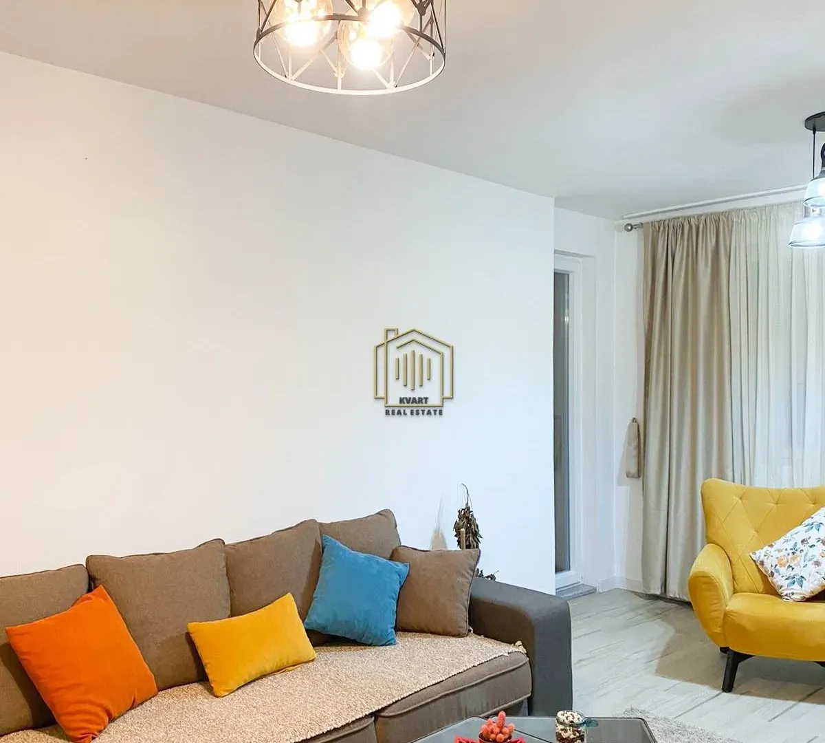 Izdavanje, dvosoban stan, 100m², Preko Morače, Podgorica