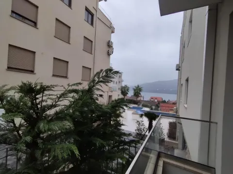 Sale, one bedroom apartment, 68m², Baošići, Herceg Novi - image 7