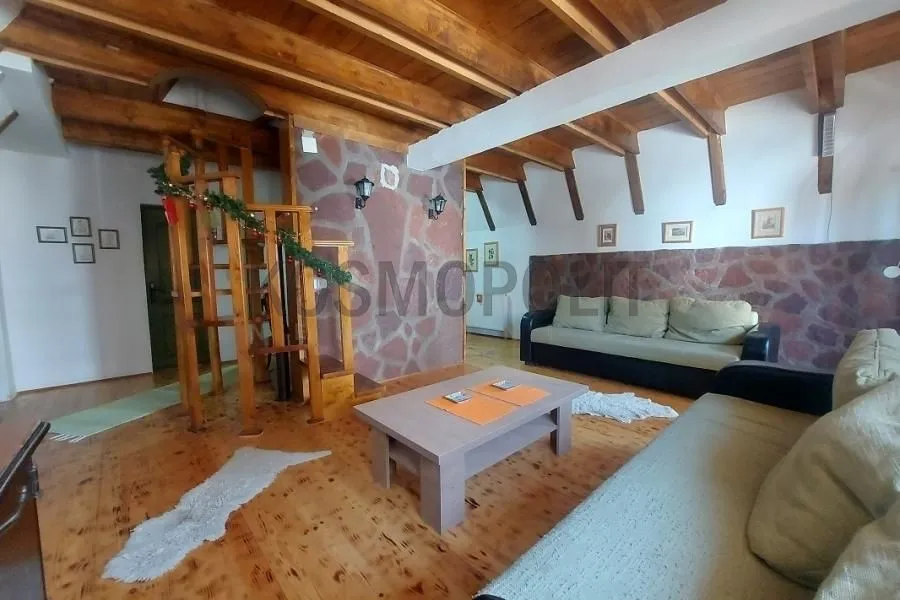 Prodaja, kuća, 160m², Kraljevi Čardaci, Kopaonik