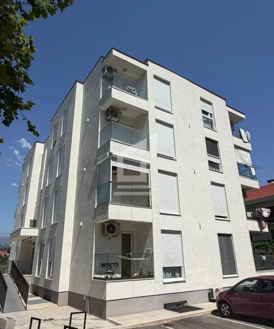 Rent, two bedroom apartment, 87m², Stari Aerodrom, Podgorica