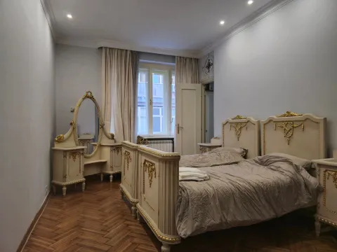 Prodaja, trosoban stan, 125m², Stari Grad, Beograd - image 6