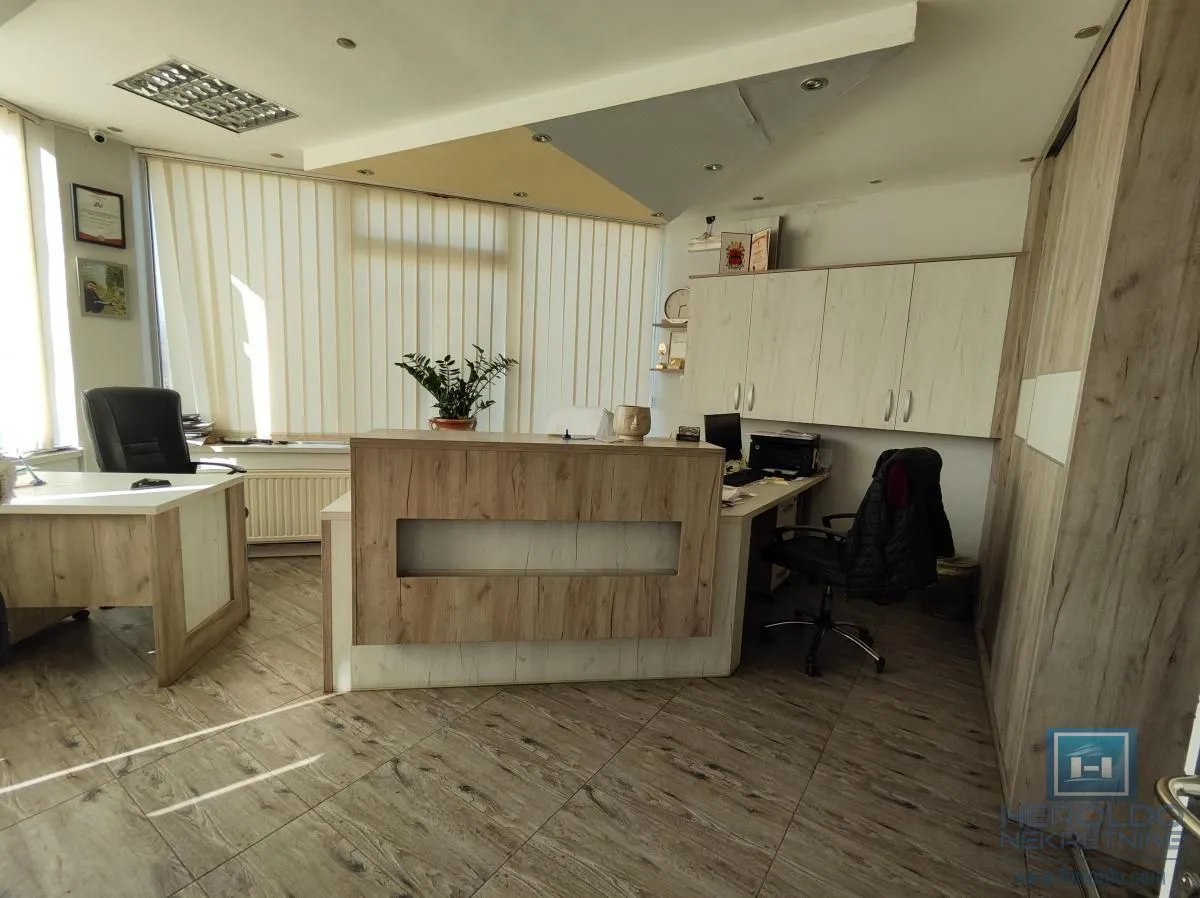 Prodaja, kuća, 203m², Jagodina, Srbija