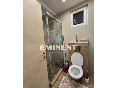 Rent, two bedroom apartment, 47m², Zemun Gornji Grad, Zemun Sve Podlokacije - image 8