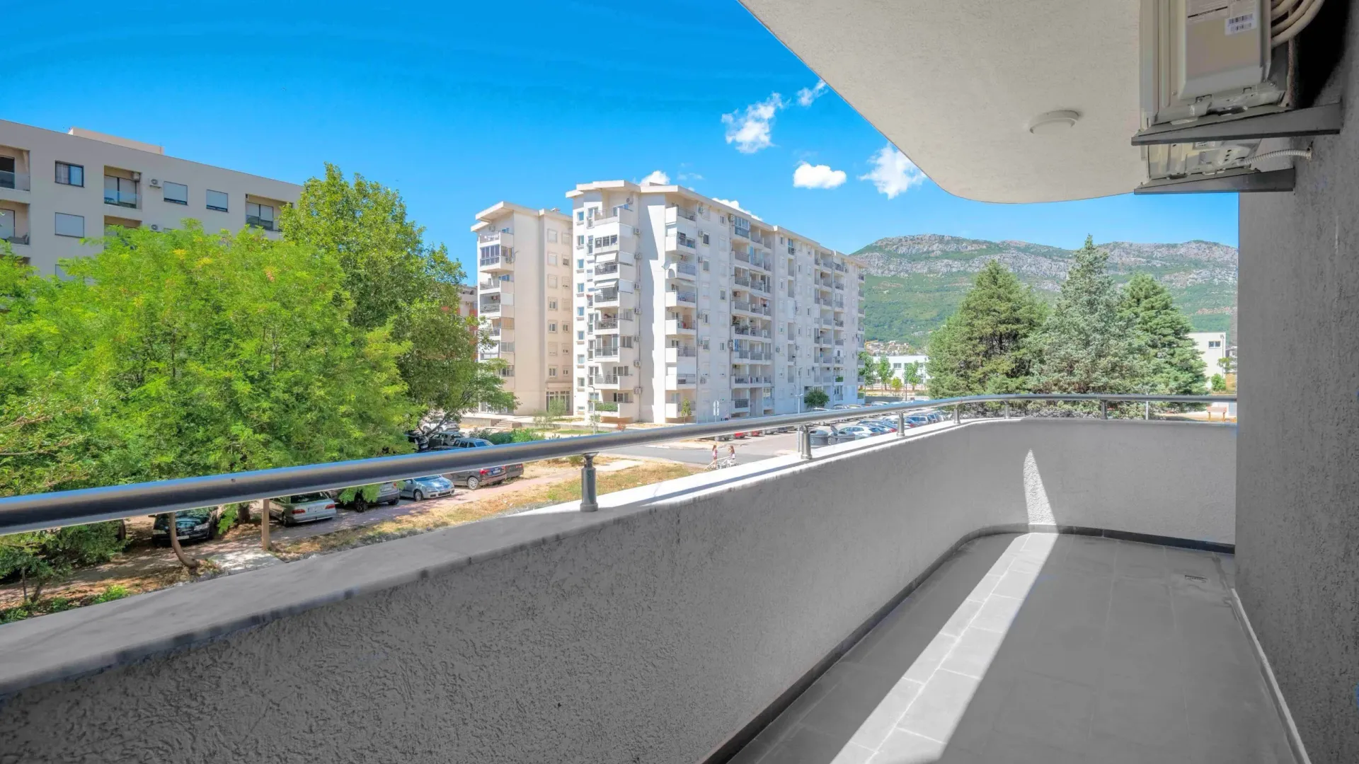 Prodaja, dvosoban stan, 65m², Centar, Bar