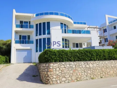 Prodaja, kuća, 319m², Bar, Crna Gora - image 2