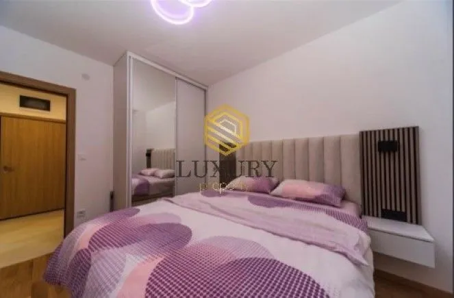 Rent, one bedroom apartment, 45m², City Kvart, Podgorica