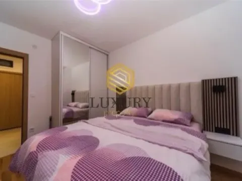 Izdavanje, jednosoban stan, 45m², City Kvart, Podgorica - image 7