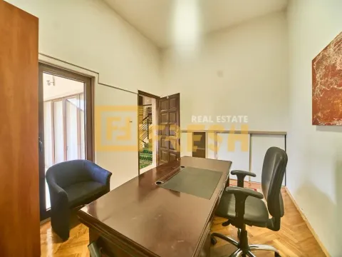 Rent, house, 280m², Gorica C, Podgorica - image 28