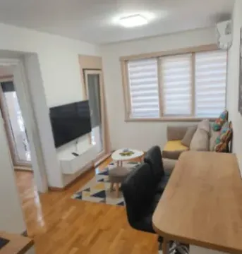 Rent, apartment, 50m², Centar, Budva - image 3